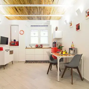 Apartment Corno Napoletano Parking Small Car, Naples