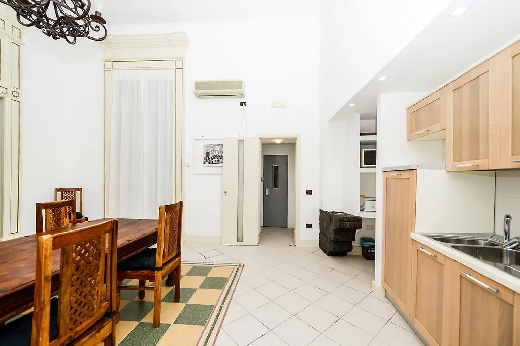 Residenza Santa Chiara Apartment Naples