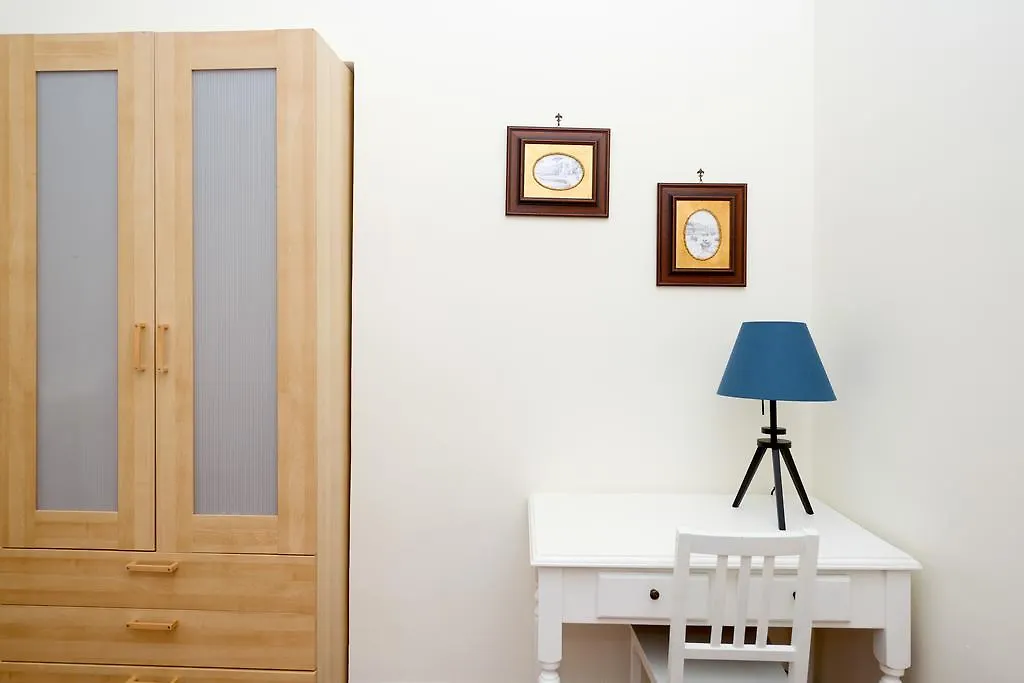 Residenza Santa Chiara Apartment Naples